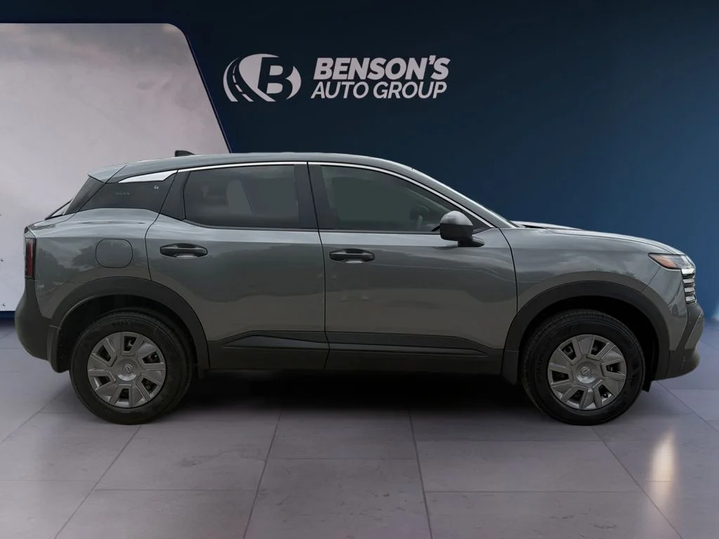 New 2026 Gray Nissan S image 6
