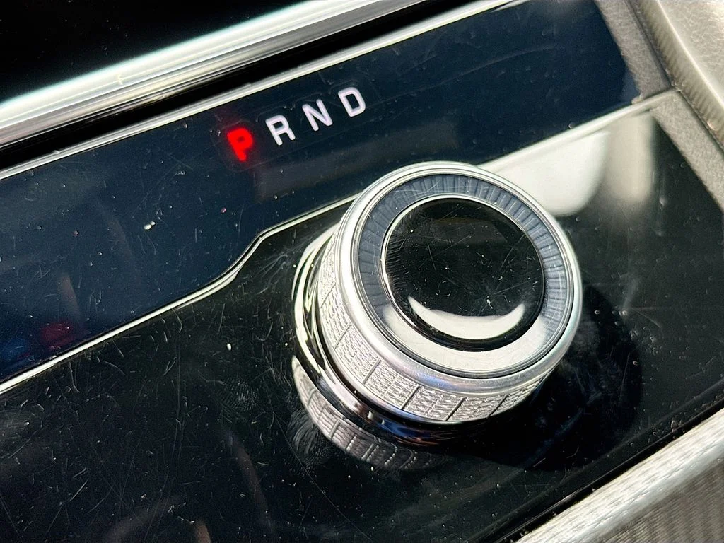 Used 2025 Gray Jeep Laredo image 17