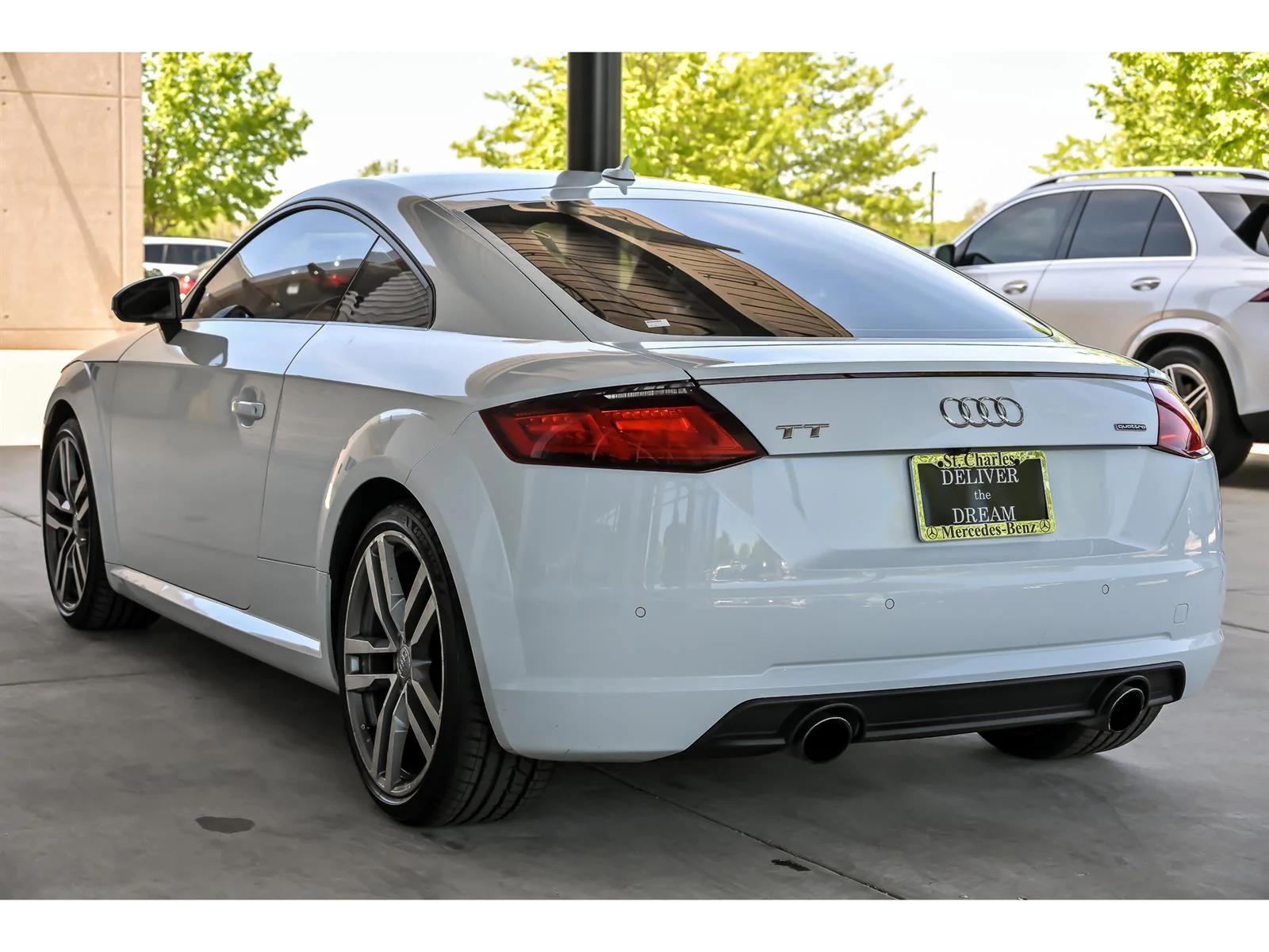 Used 2016 White Audi 2.0T quattro image 6