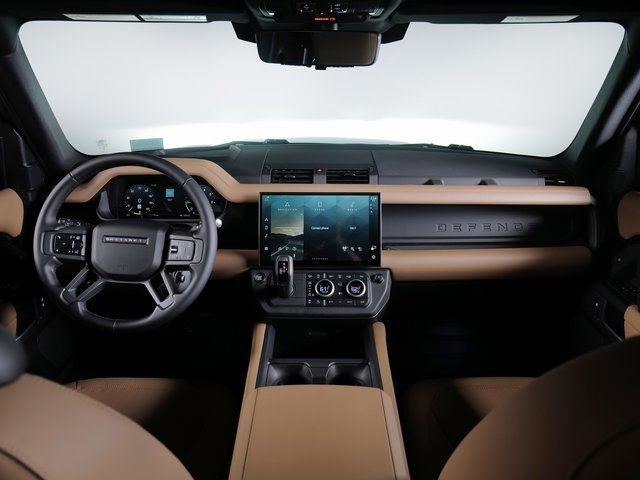 New 2026 Woolstone Green Land Rover X-Dynamic SE image 4