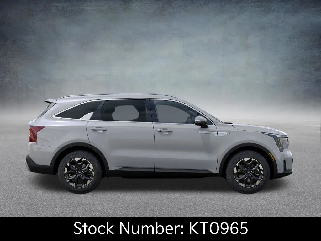 New 2026 Wolf Gray Kia S image 7