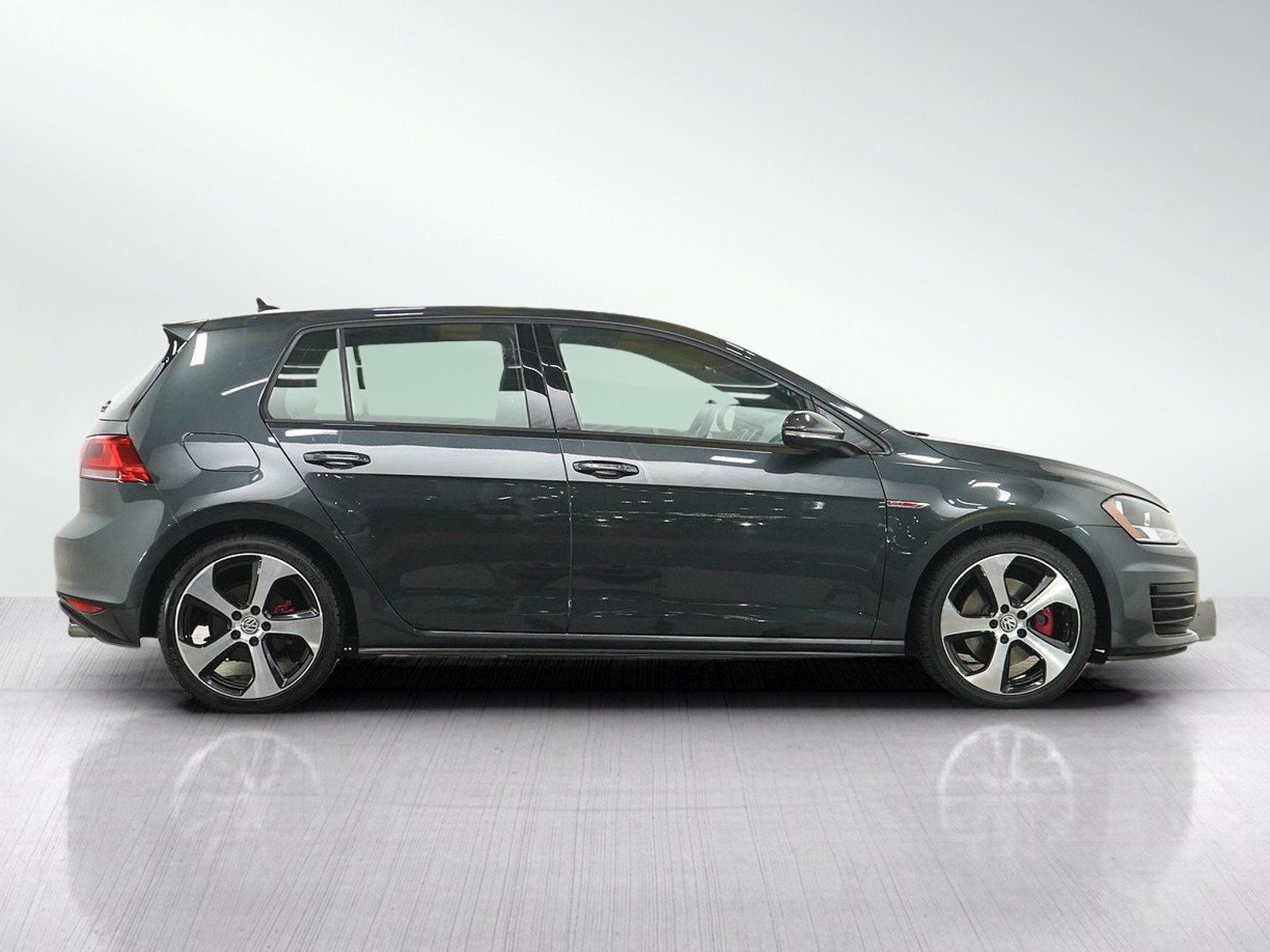 Used 2017 Deep Black Pearl Volkswagen S image 6