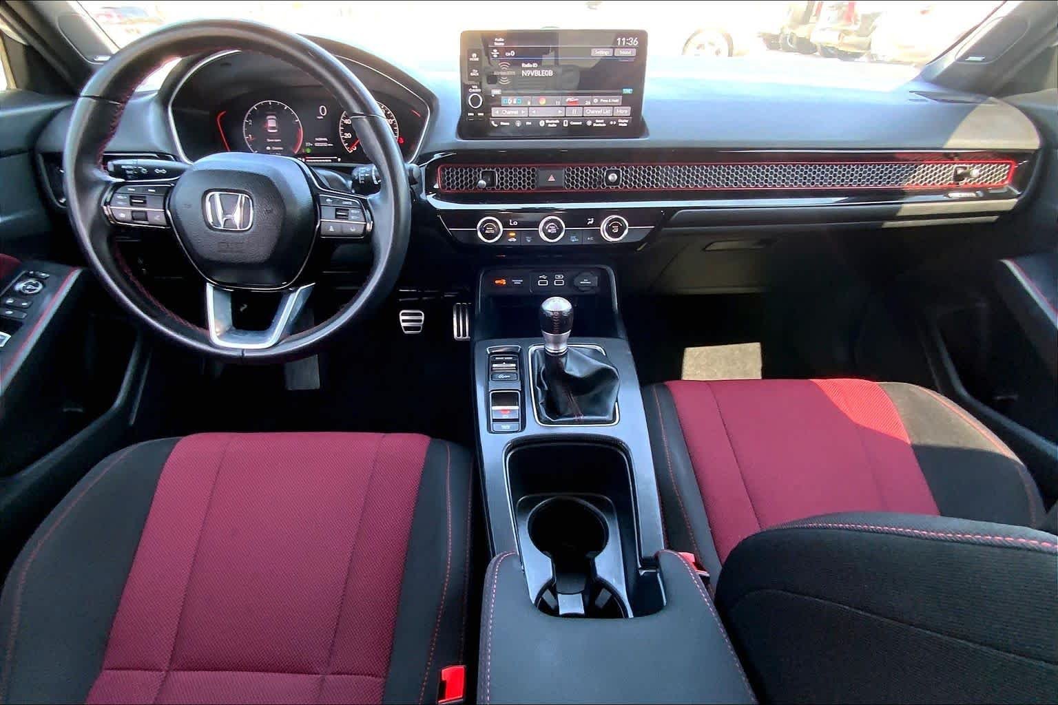 Used 2024 Platinum White Pearl Honda  image 30