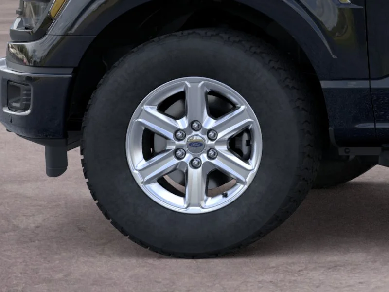 New 2026 Agate Black Metallic Ford XLT image 19