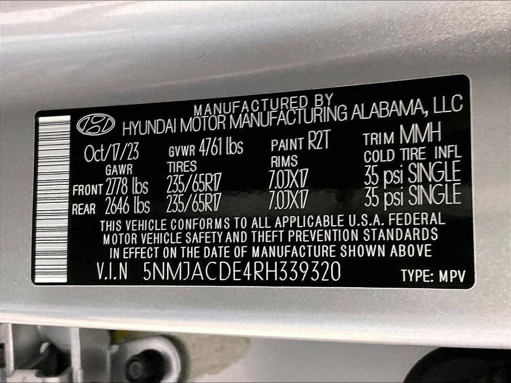Used 2024 Silver Hyundai SE image 34
