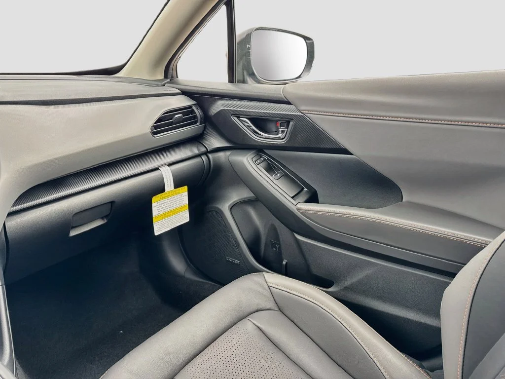 New 2027 Silver Subaru Limited image 28