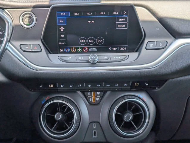 Used 2021 Summit White Chevrolet LT image 17