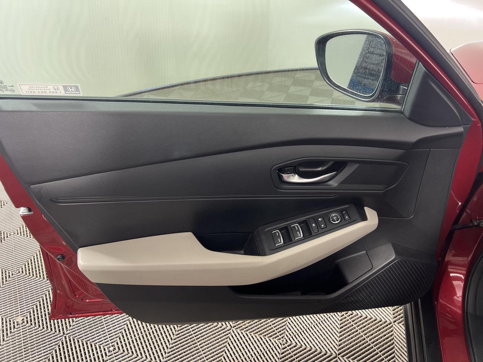 2024 Honda Accord LX - Photo 10