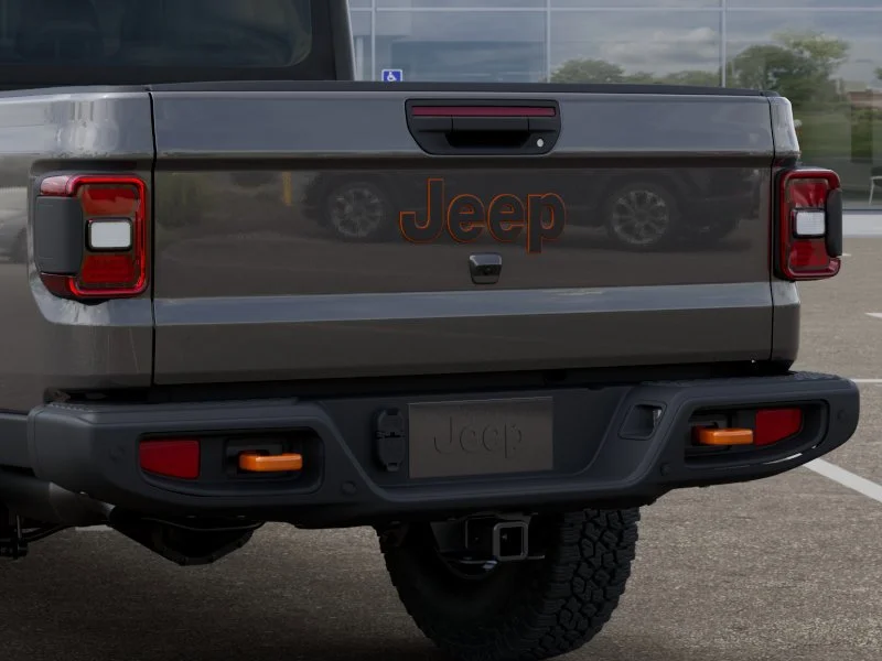 New 2026 Granite Crystal Metallic Clear-Coat Exterior Paint Jeep Mojave image 15