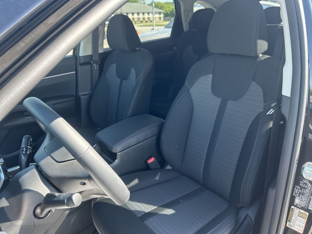 New 2026 Ebony Black Kia LX image 11