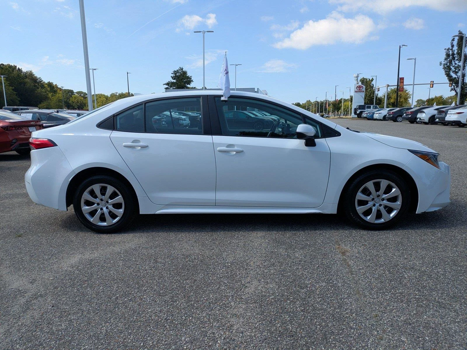 Certified Used 2024  Toyota LE image 3