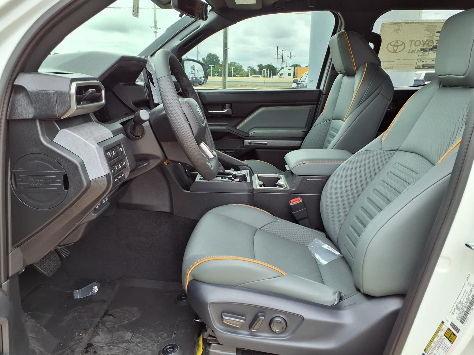 New 2026 Ice Cap Toyota Tacoma Trailhunter image 15