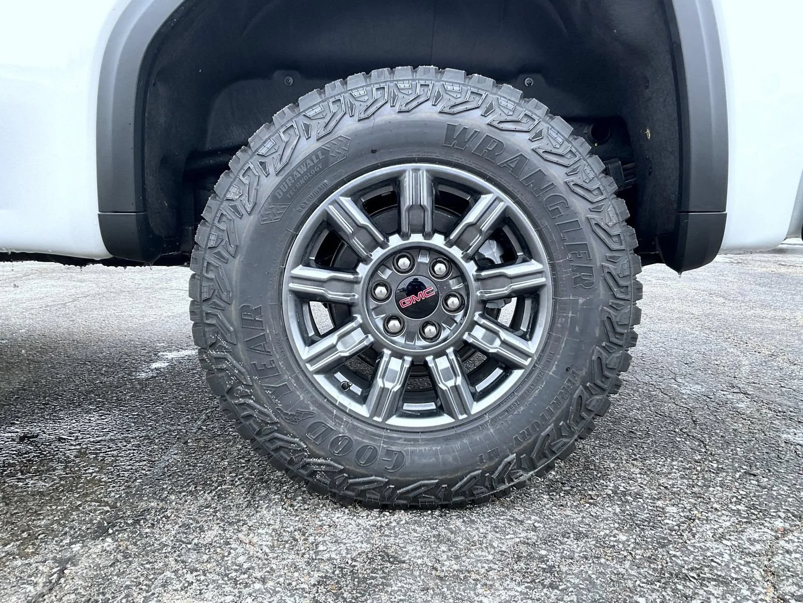 New 2026 Summit White GMC AT4X image 21