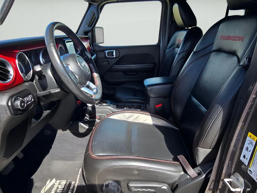Used 2018 Granite Crystal Metallic Clearcoat Jeep Rubicon image 21