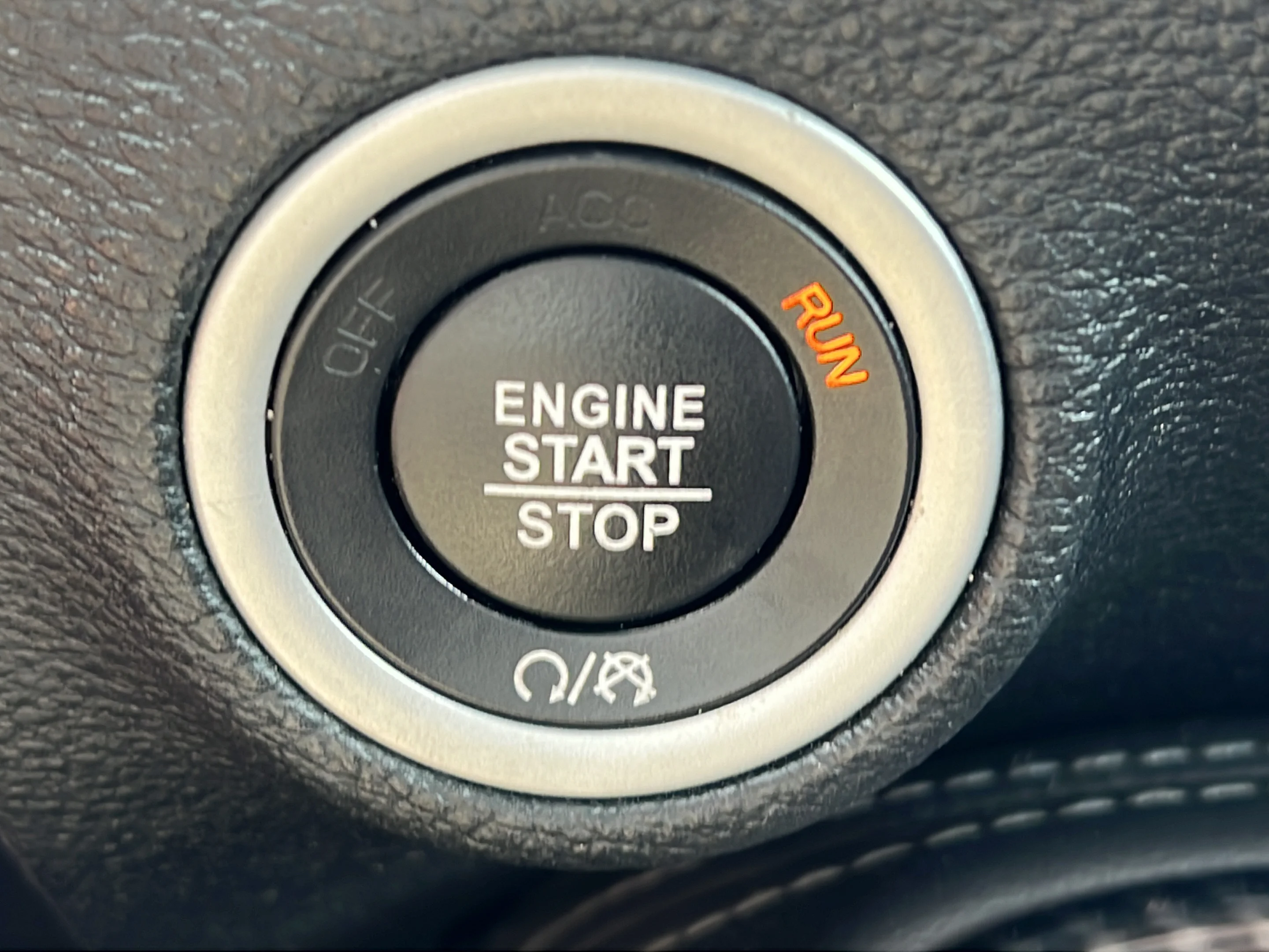 Used 2020 Torred Clearcoat Dodge R/T image 20