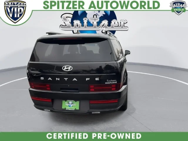 Used 2025 Black Hyundai SEL image 13