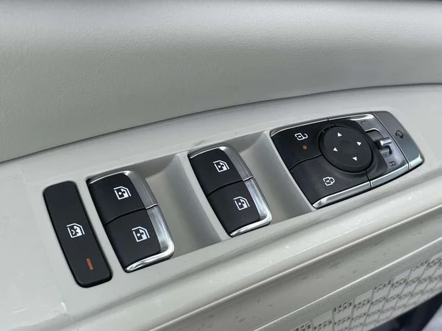 New 2026 Gray Kia EX image 27