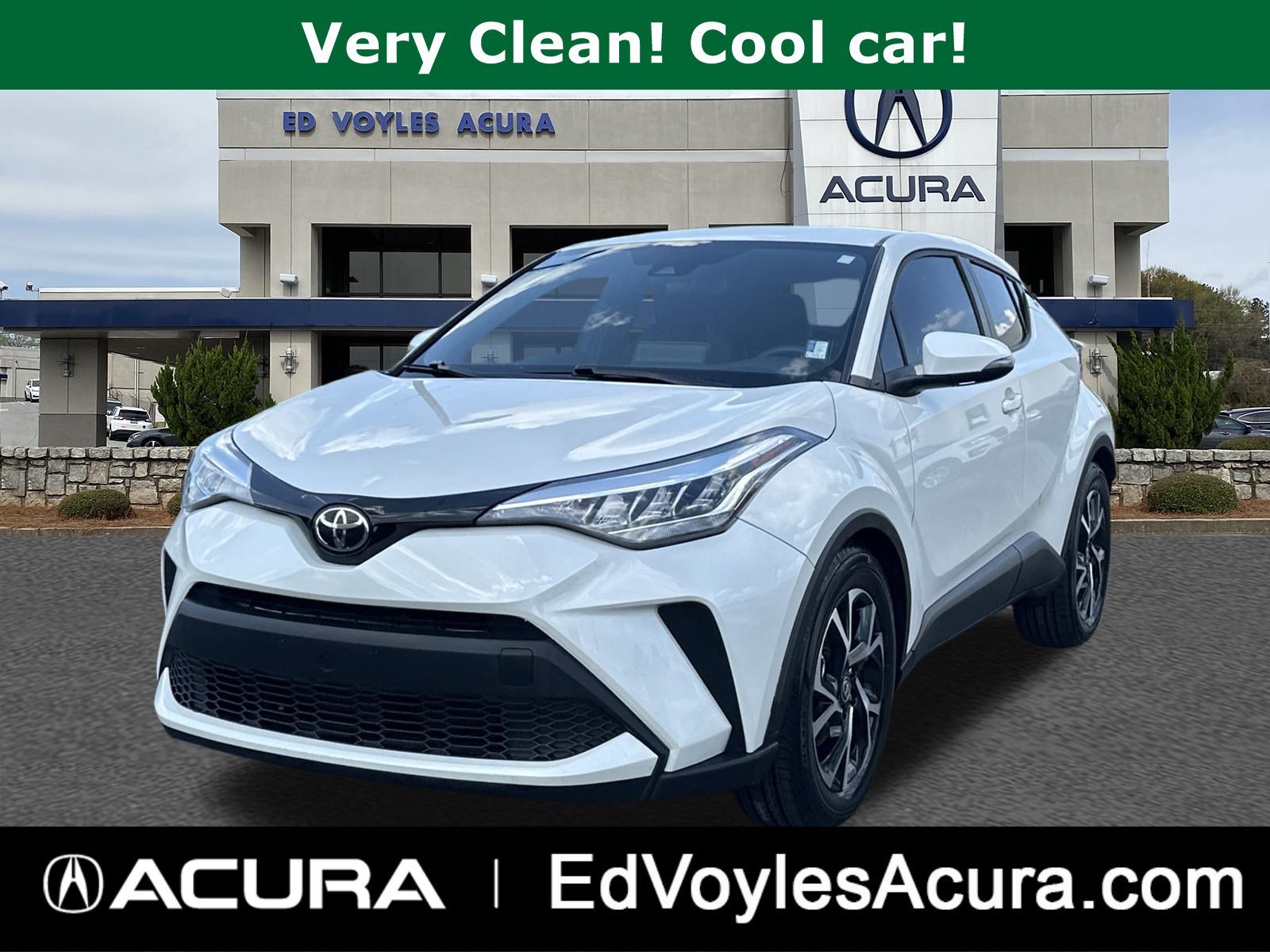 Used 2021 Blizzard Pearl Toyota XLE image 1