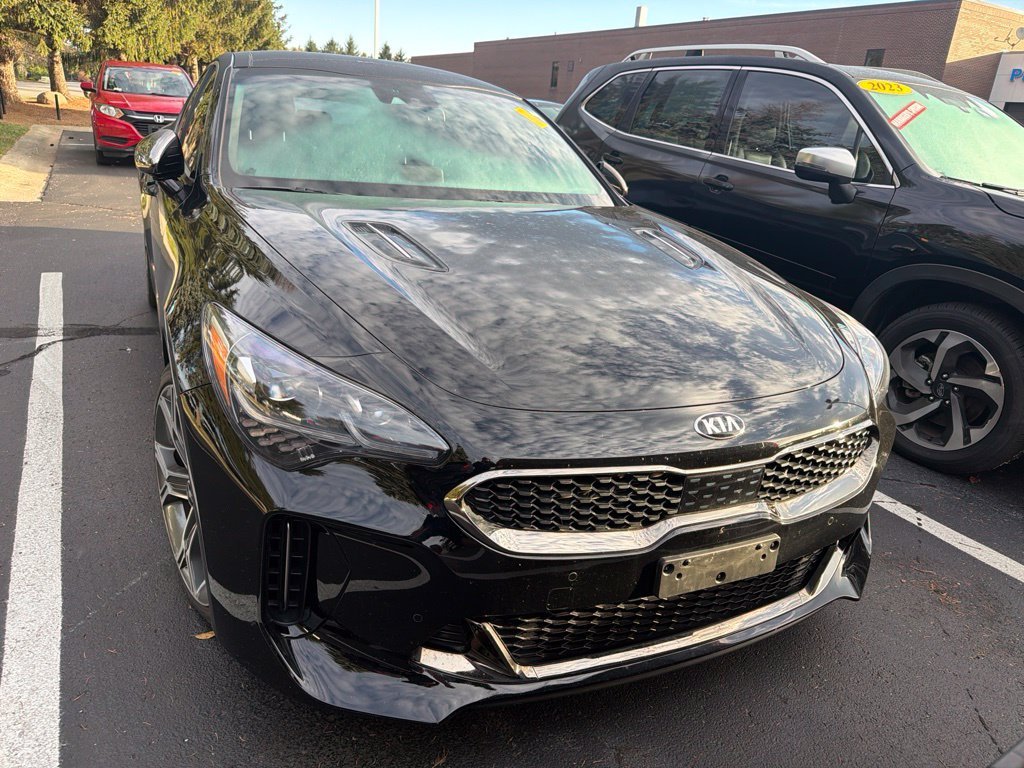 Used 2019 Aurora Black Kia GT1 image 5