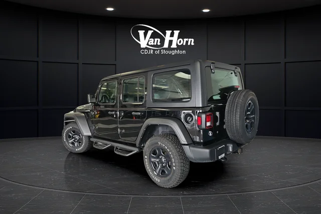 Used 2022 Black Clearcoat Jeep Unlimited Sport image 5