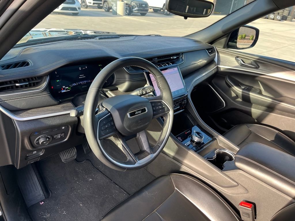 Certified Used 2024 Black Jeep 4xe image 13