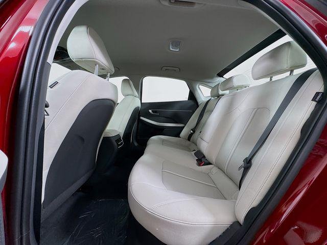 2025 Hyundai Sonata Hybrid SEL - Photo 37