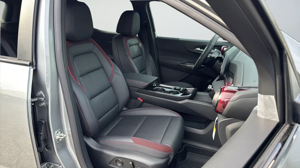 2026 Chevrolet Equinox RS - Photo 20