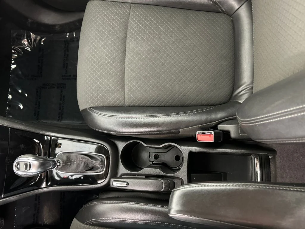 Used 2020 White Buick Preferred image 15