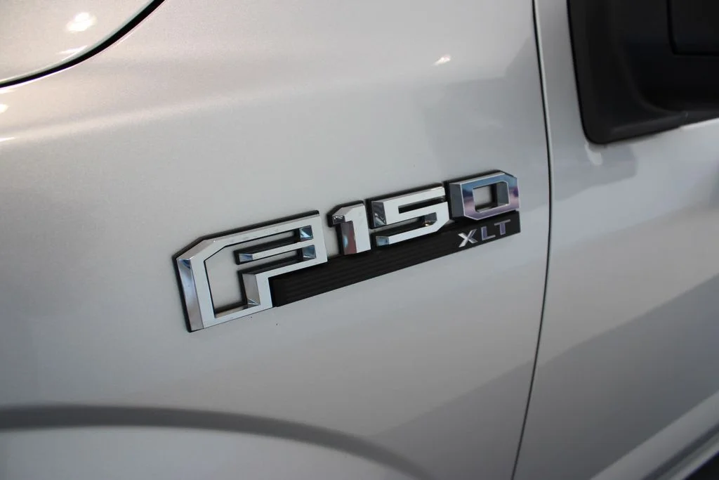 Used 2018 Ingot Silver Ford XLT image 39