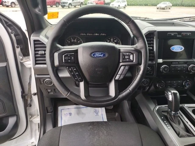 Certified Used 2020 Oxford White Ford XLT image 12