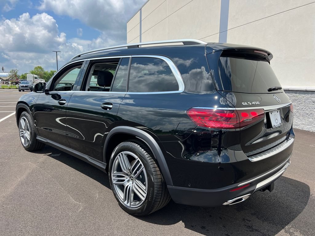 New 2026 Black Mercedes-Benz GLS 450 image 5