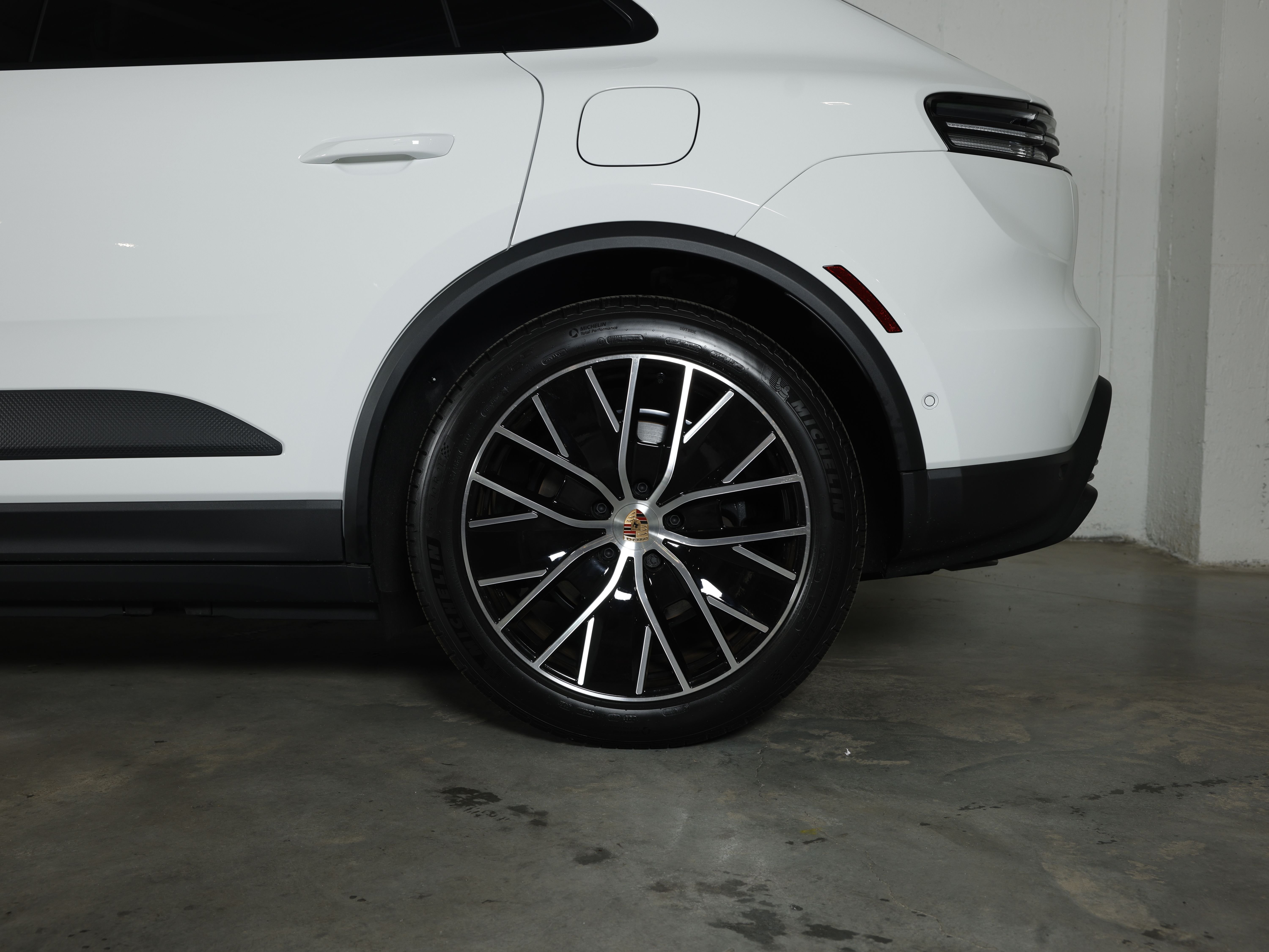 New 2026 White Porsche 4 image 13