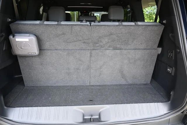 Certified Used 2024 NIGHTFALL MICA Lexus 550 Luxury image 6