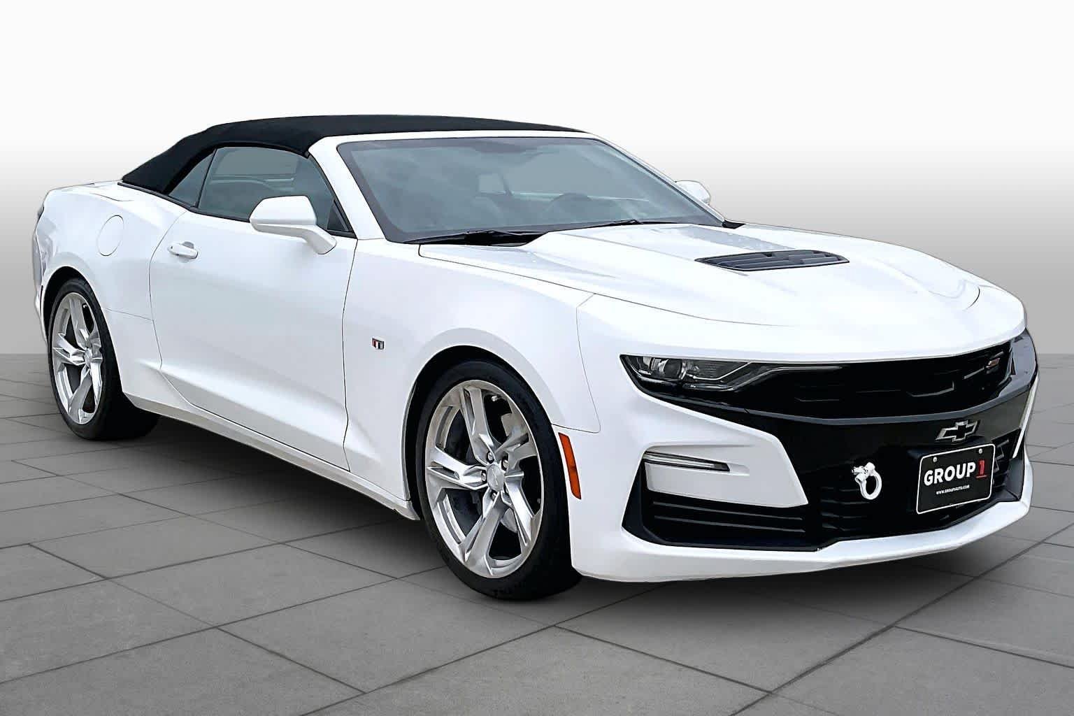Used 2019 Summit White Chevrolet 2SS image 3