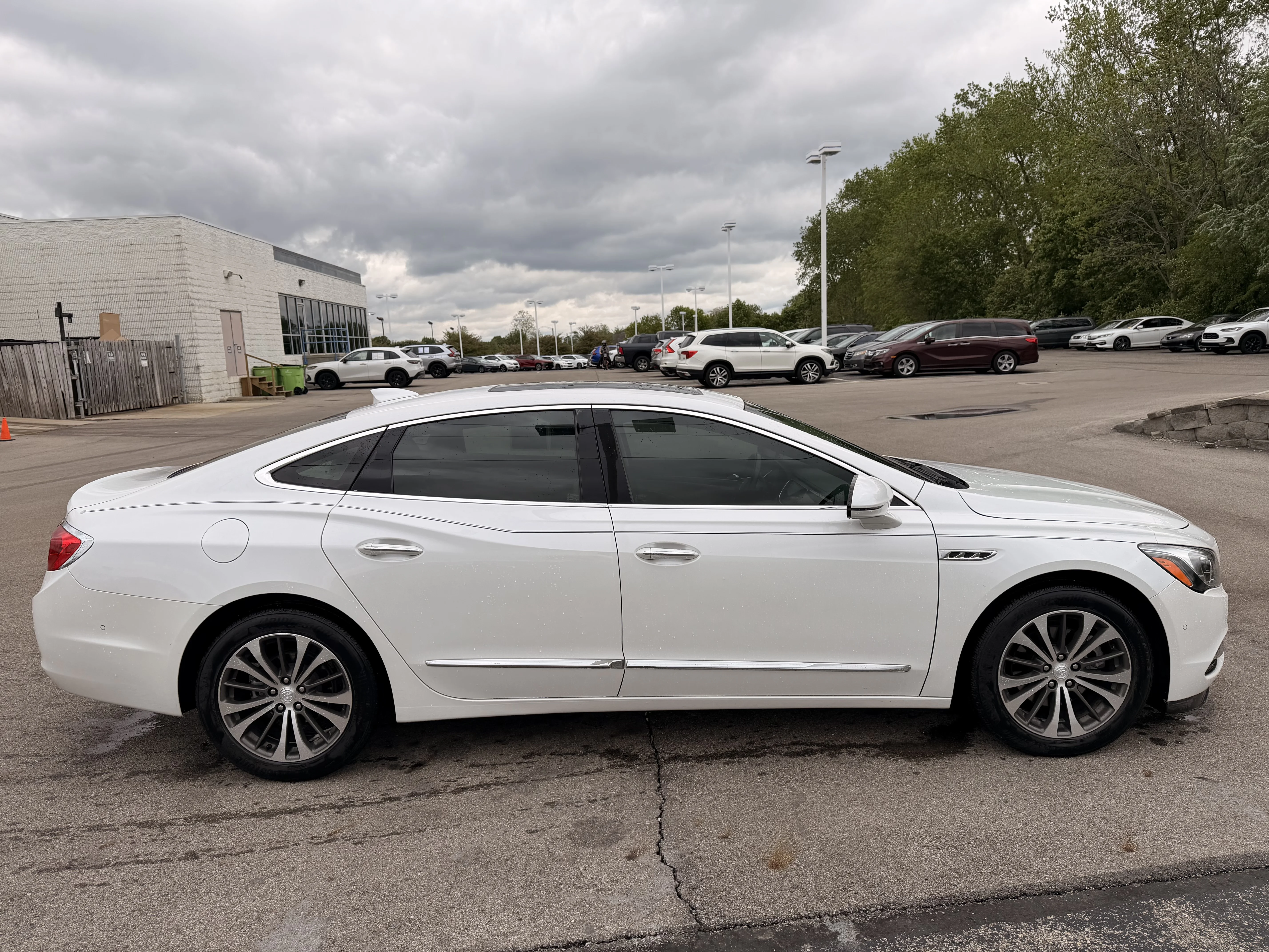 Used 2017 Summit White Buick Premium image 2