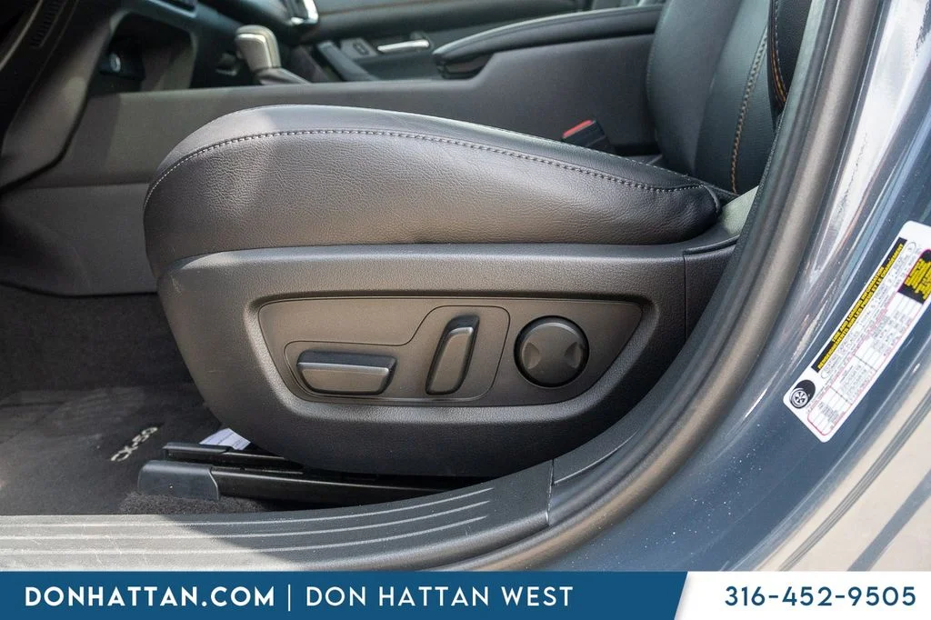 Used 2025 Gray Mazda Premium Plus image 21