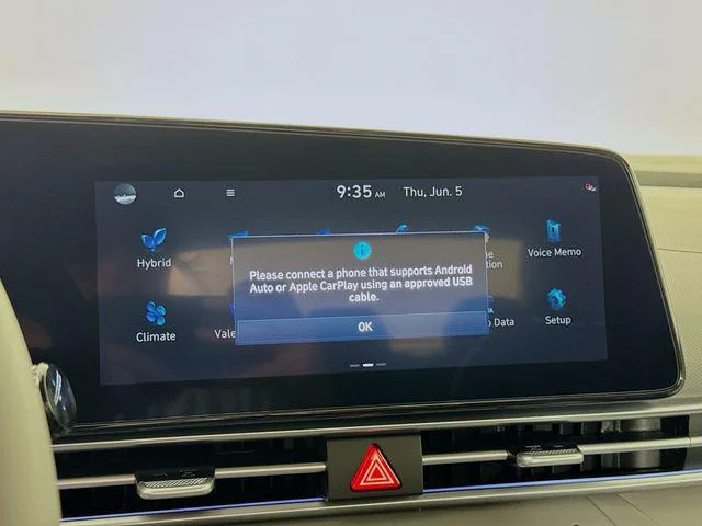2025 Hyundai Elantra Blue - Photo 21