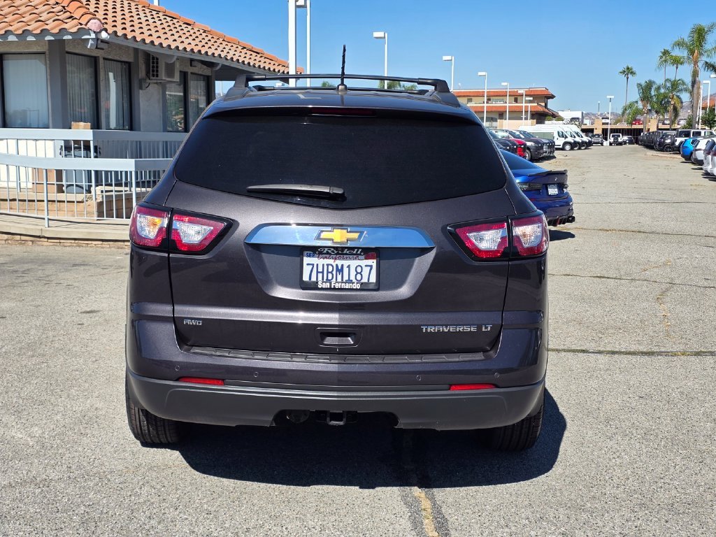 Used 2014 Gray Chevrolet 2LT image 7