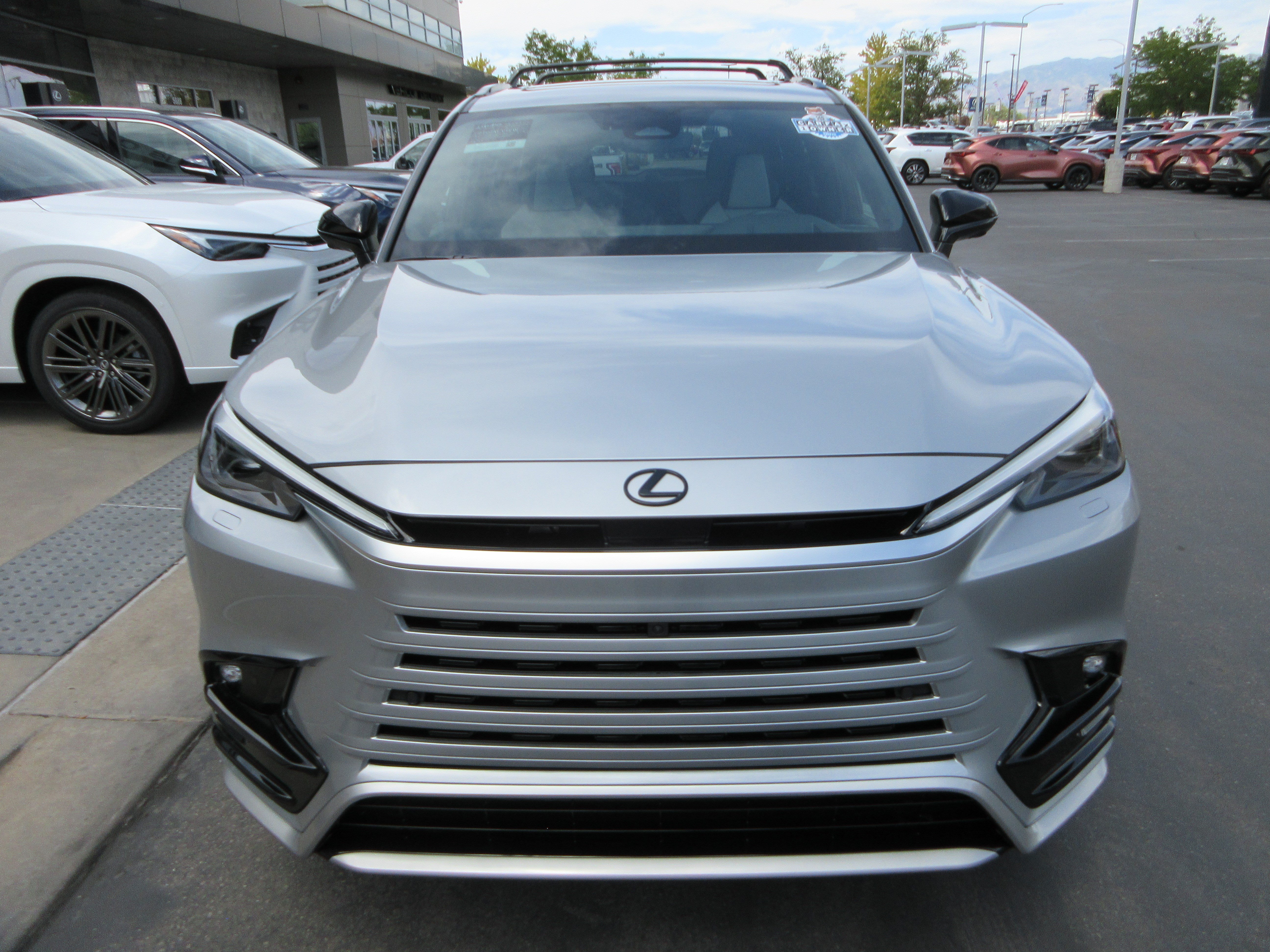Certified Used 2026 CELESTIAL SILVER Lexus 500h F SPORT Performance Luxury image 15