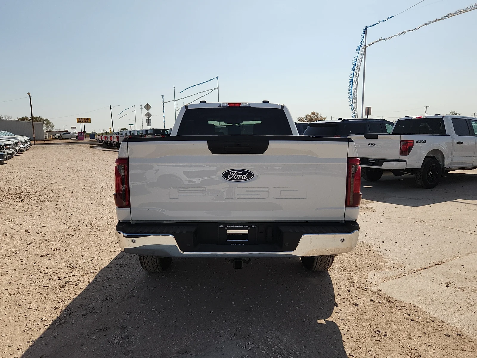New 2026 Oxford White Ford XL image 6