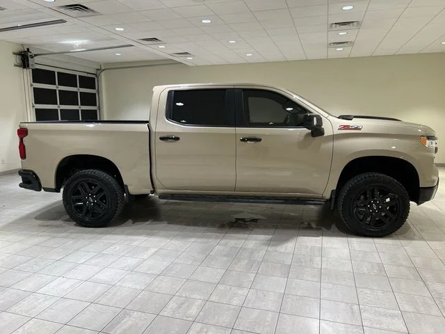 Used 2022 Beige Chevrolet LT Trail Boss image 6