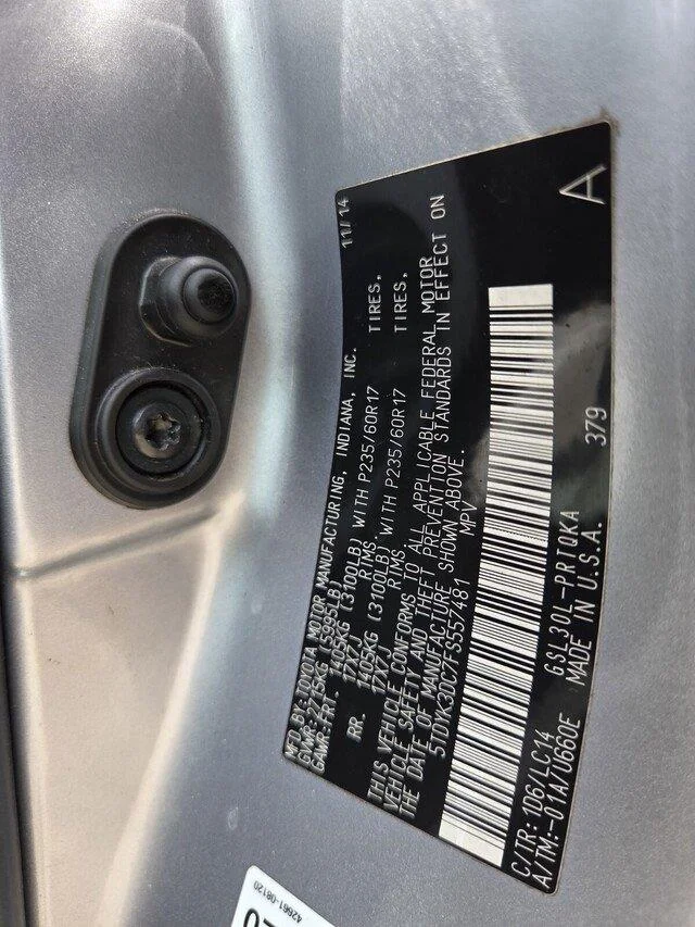 Used 2015 Silver Sky Metallic Toyota XLE Premium 8-Passenger image 34