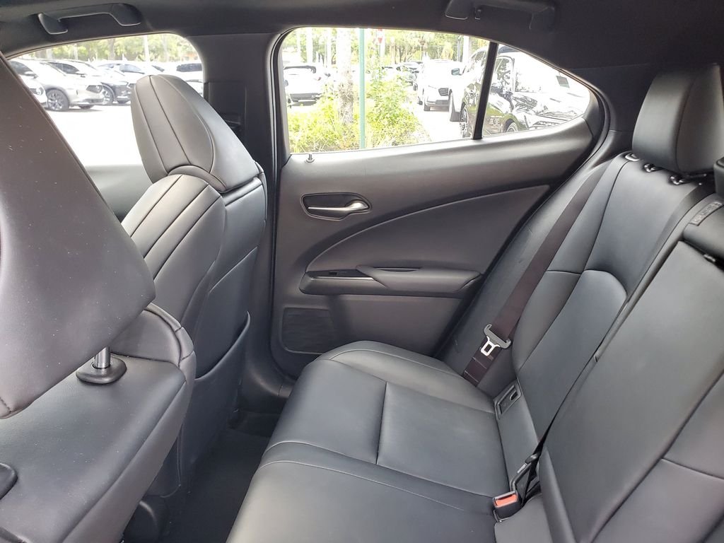 Used 2020 White Lexus 250h F SPORT image 12