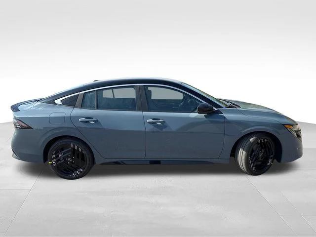 New 2027 Atlantic Gray Metallic / Super Black Two-tone Nissan SR image 8