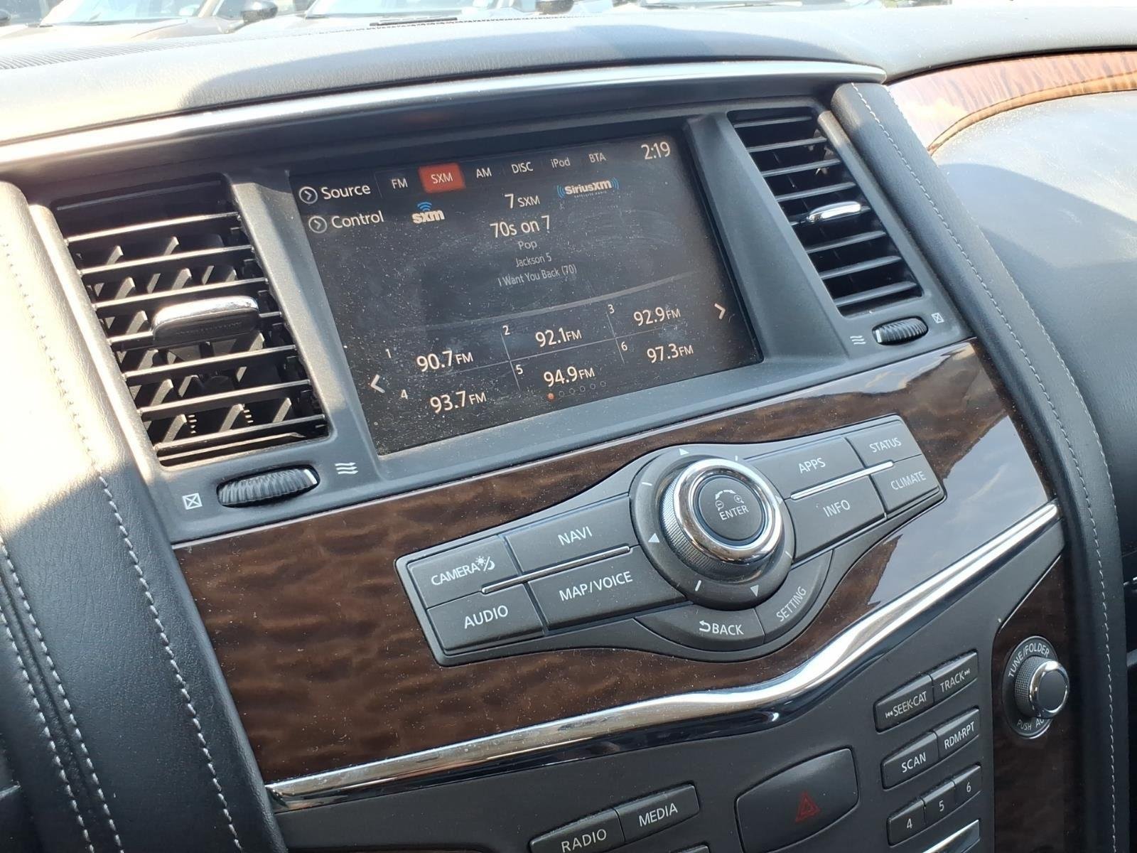 Used 2019 Super Black Nissan SL image 15