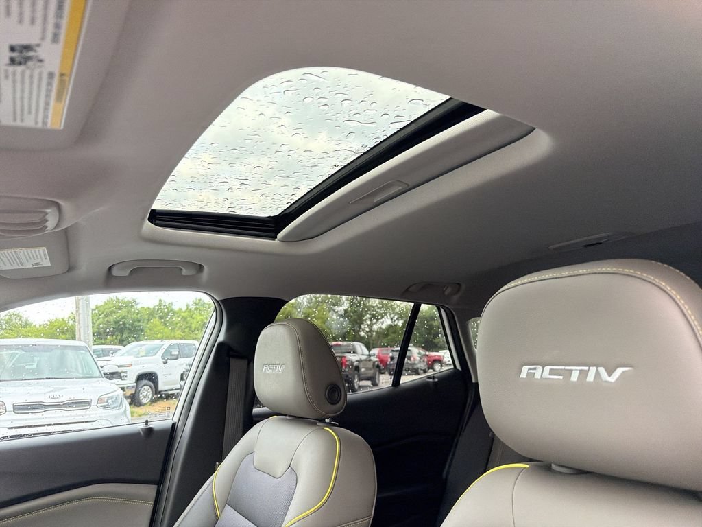 2025 Chevrolet Trax Activ - Photo 17