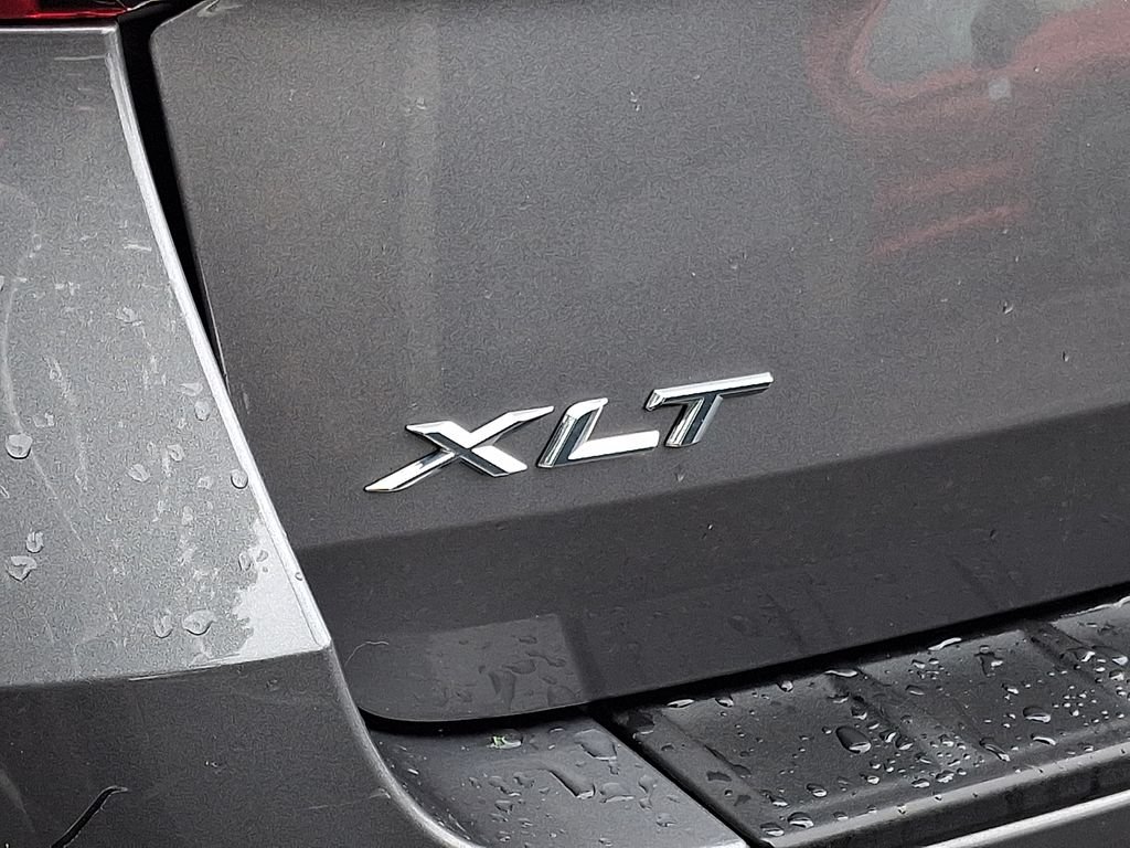 Used 2023 Gray Ford XLT image 31