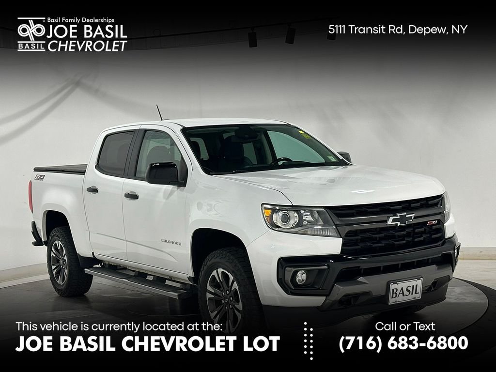 Used 2021 White Chevrolet Z71 image 1