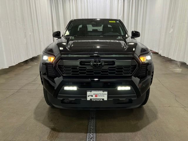2026 Toyota Tacoma TRD Off Road - Photo 8