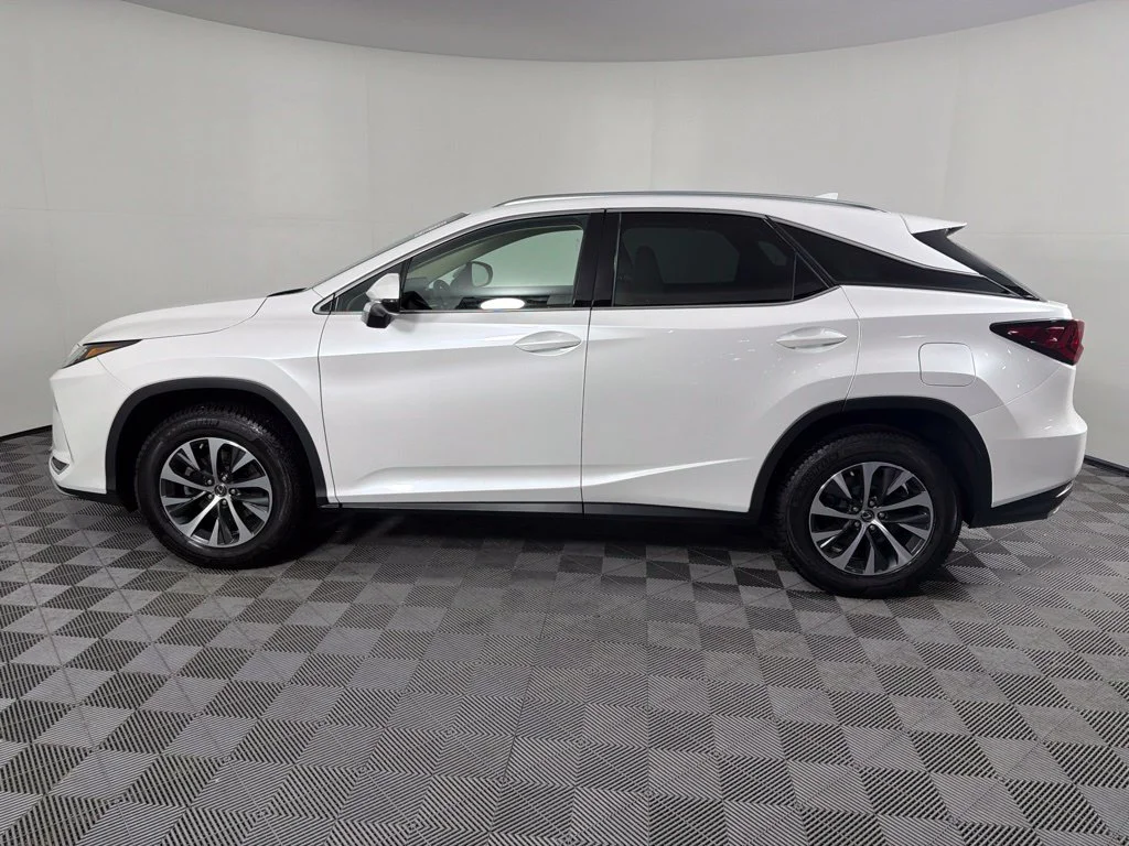 Used 2021 White Lexus 350 image 8